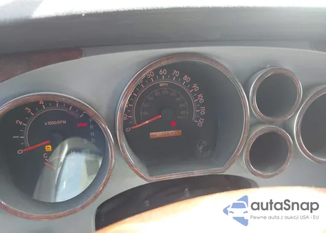 2011 Toyota Tundra Grade 5.7L V8 из США, поврежденный, VIN 5TFUW5F15BX176629